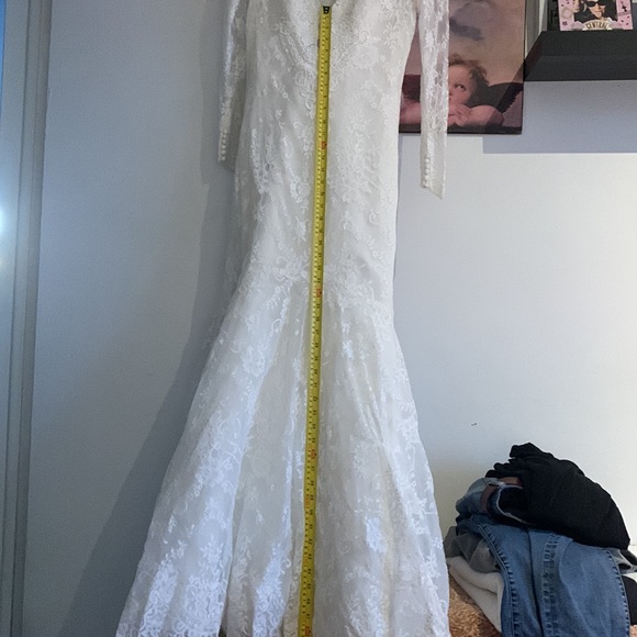 Allure wedding dress style 9260 size S - Picture 13 of 16